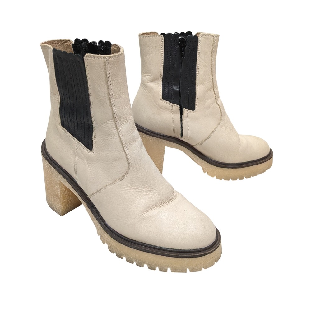 Free People James Chelsea Boots 39 Cream Leather Chunky Heel Lug Sole Spain